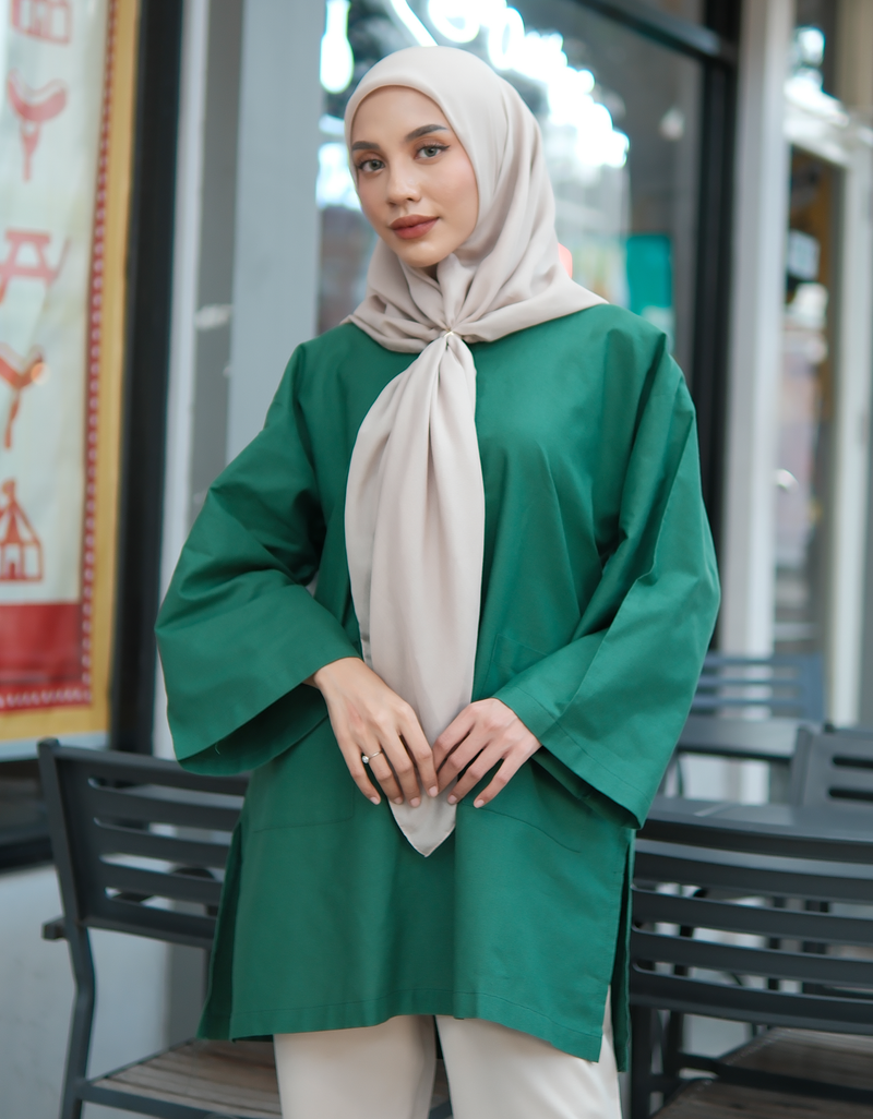 Santai Top in Bottle Green