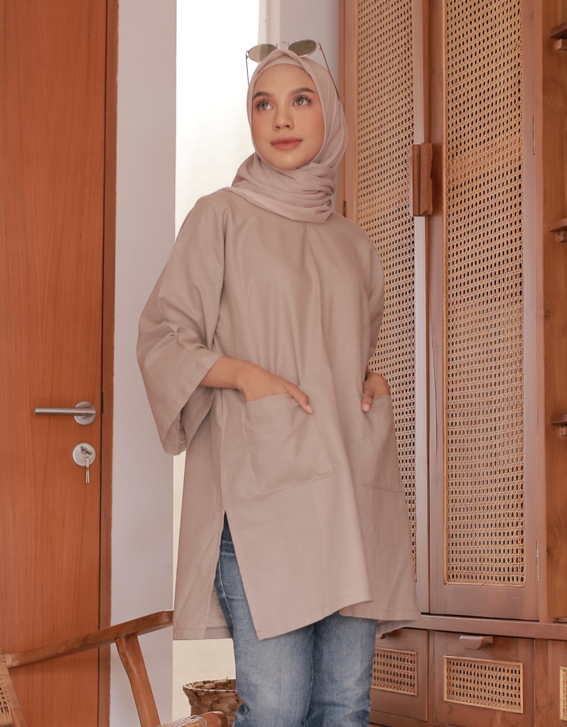 Santai Top in Khaki