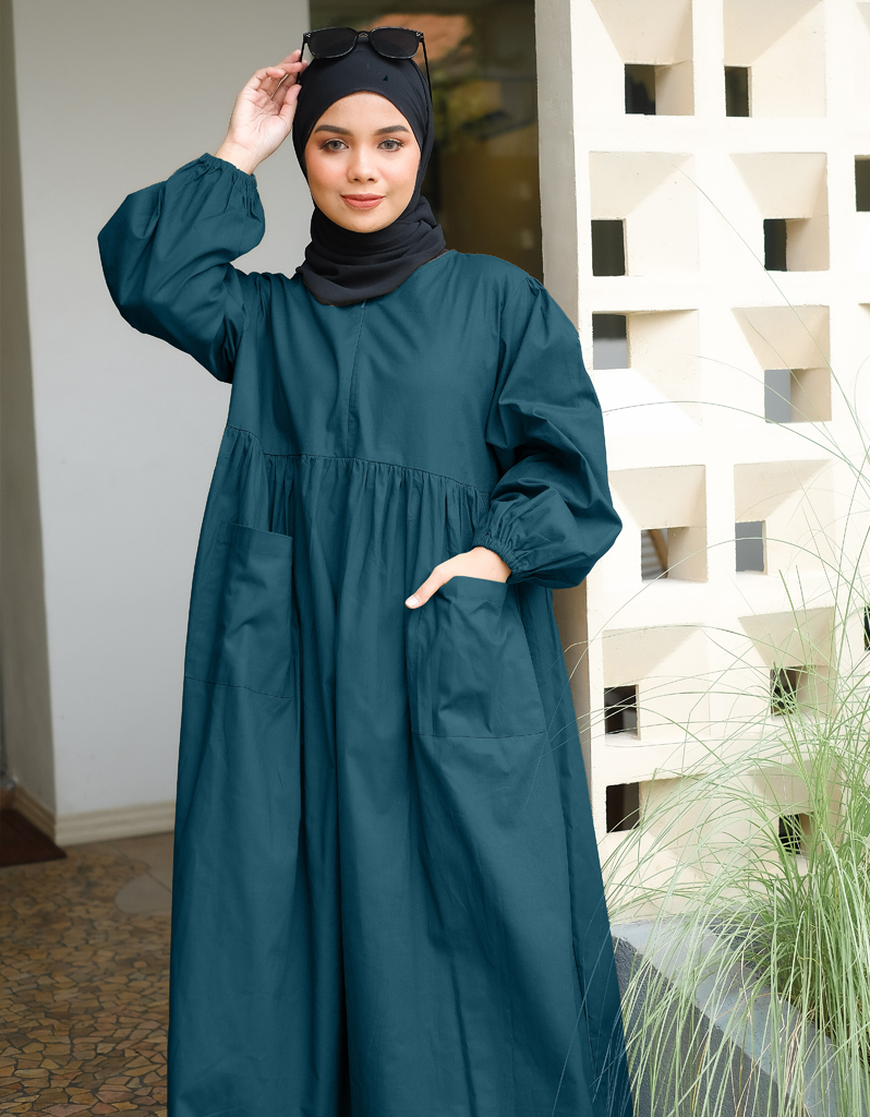 VACAY Maxi Dress in Dark Teal