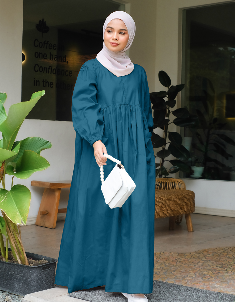 VACAY Maxi Dress in Dark Teal