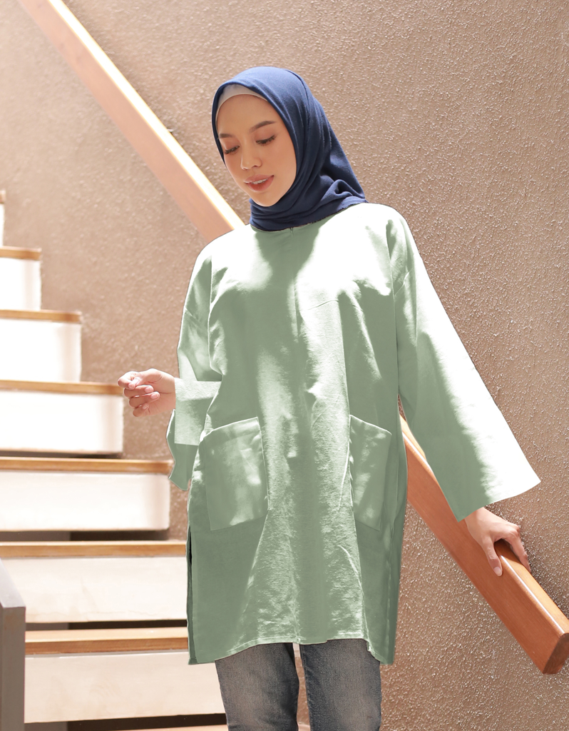 Santai Top in Dusty Green