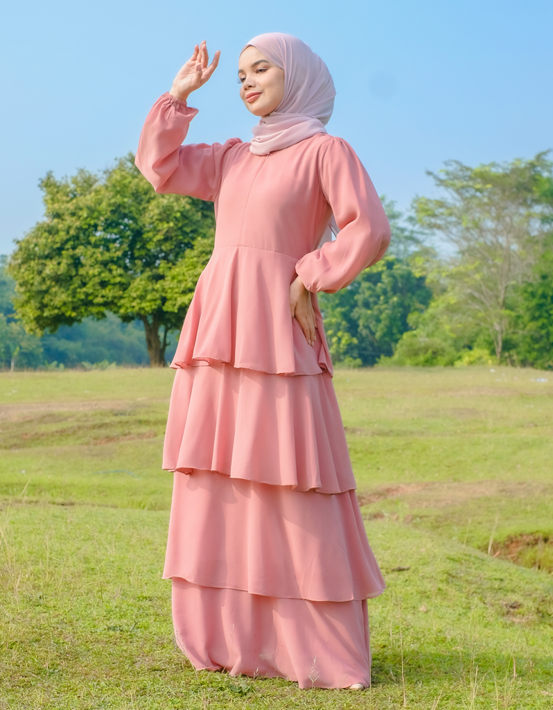 DUCHESS in Dusty Pink
