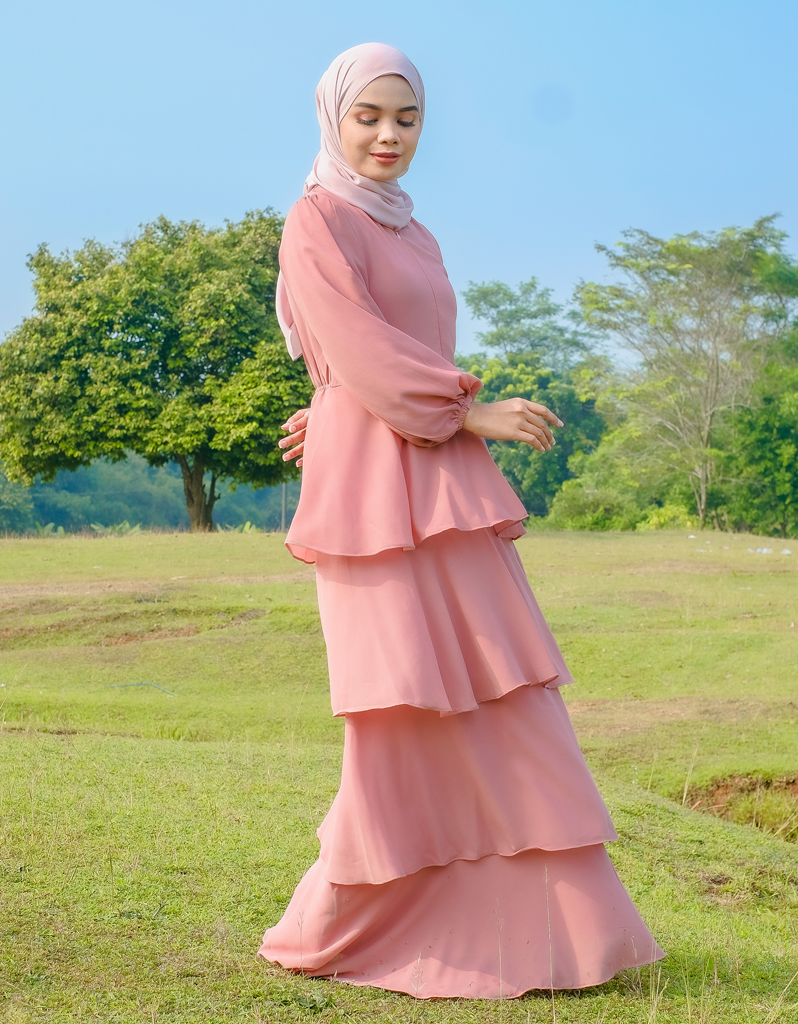 DUCHESS in Dusty Pink