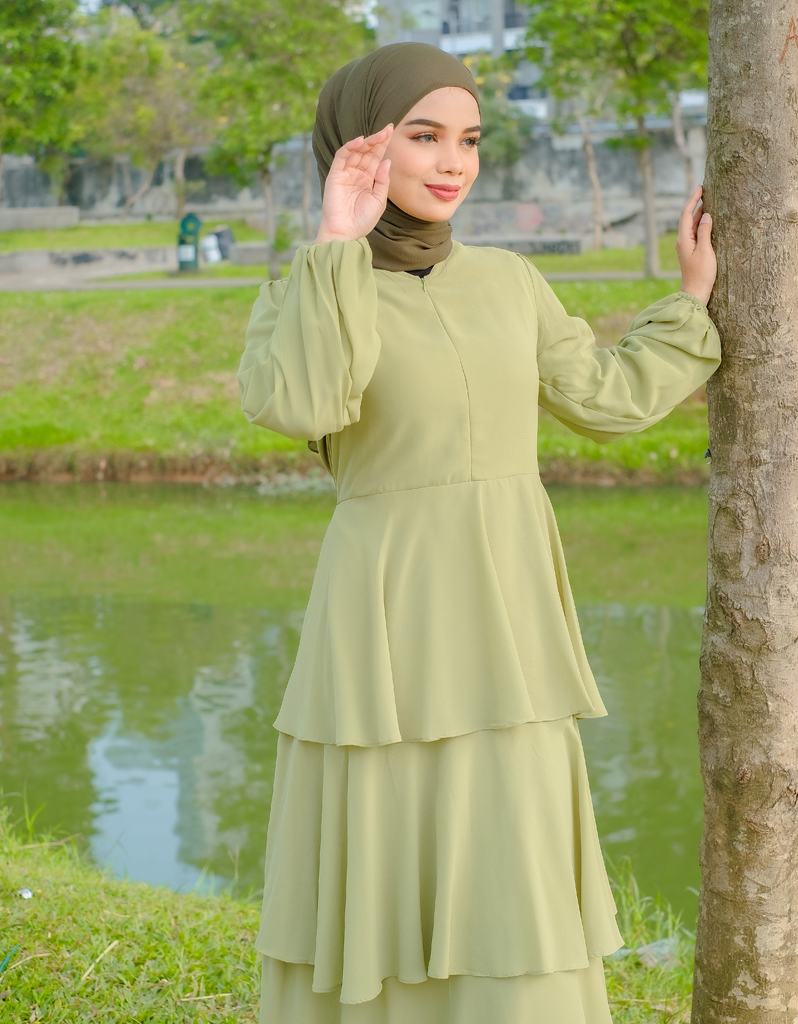 DUCHESS in Sage