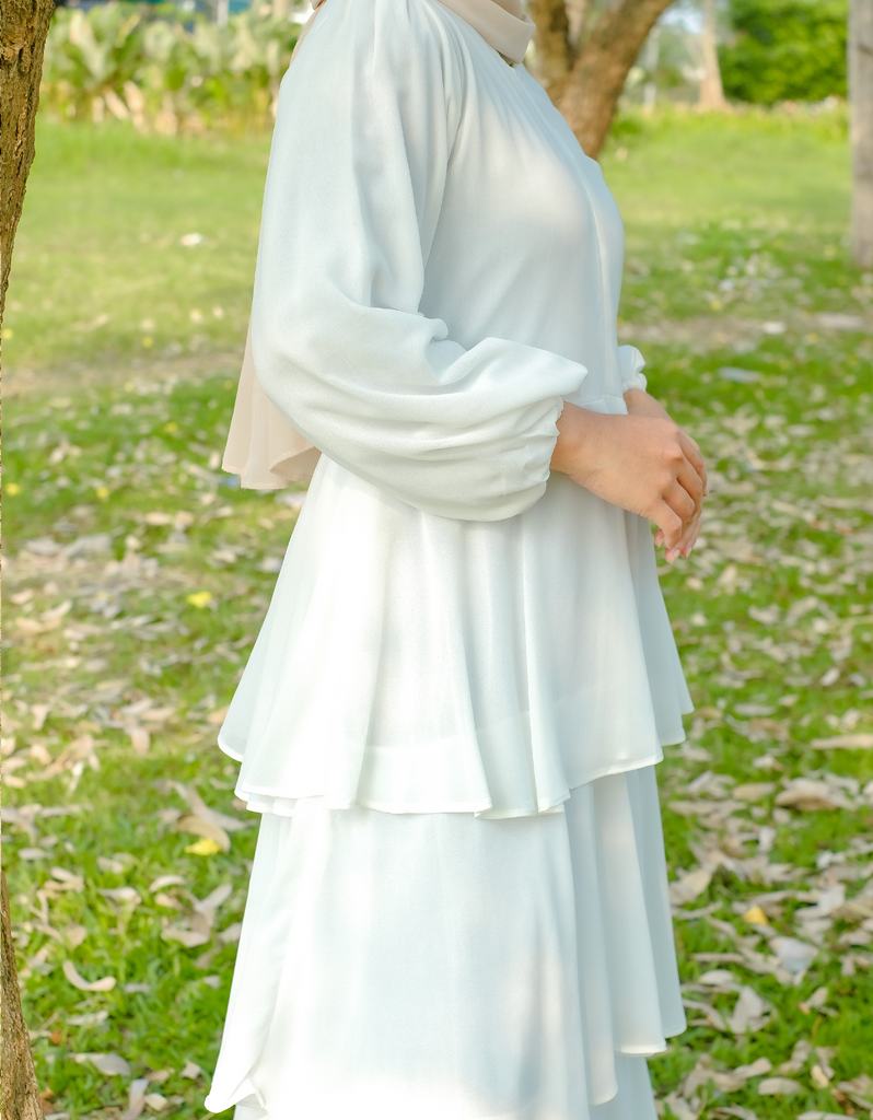 DUCHESS in White