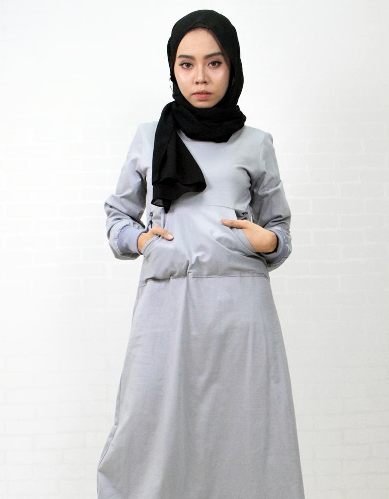 Sweatshirt Maxi Dress in Misty Grey