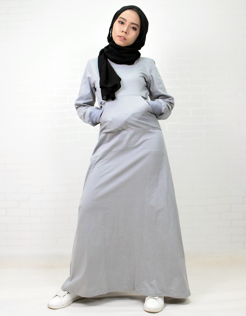 Sweatshirt Maxi Dress in Misty Grey