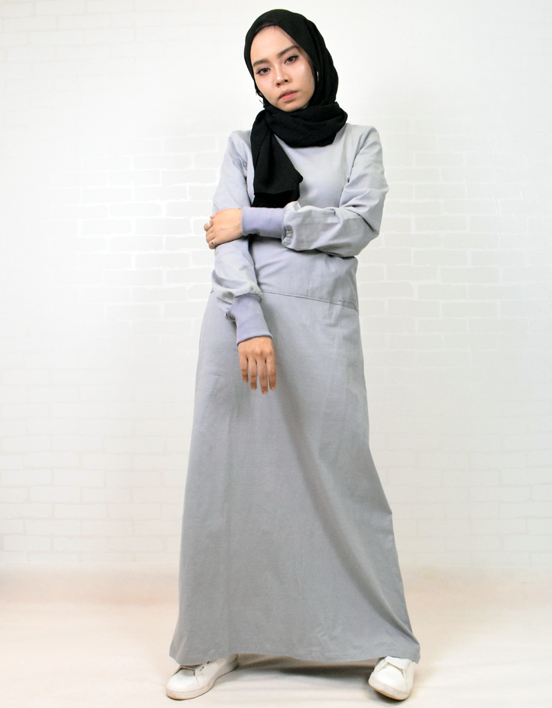 Sweatshirt Maxi Dress in Misty Grey