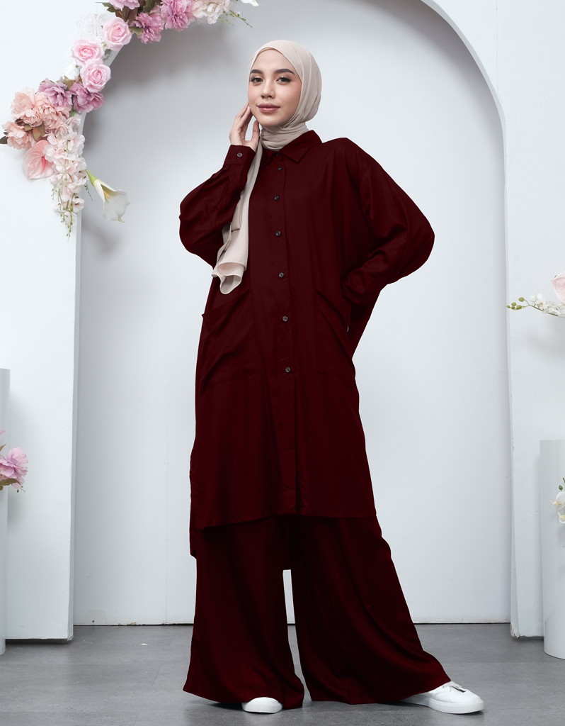 KOMFY in Deep Maroon