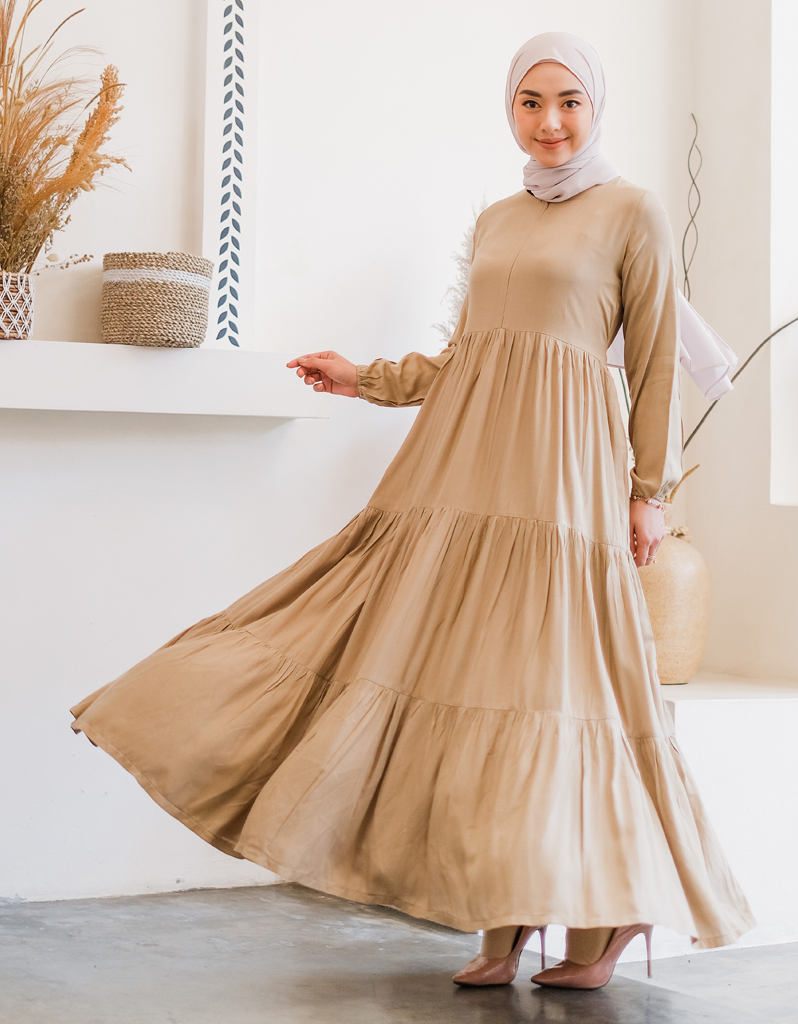 TIERED Maxi Dress in Khaki