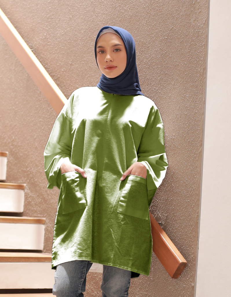 Santai Top in Grass Green