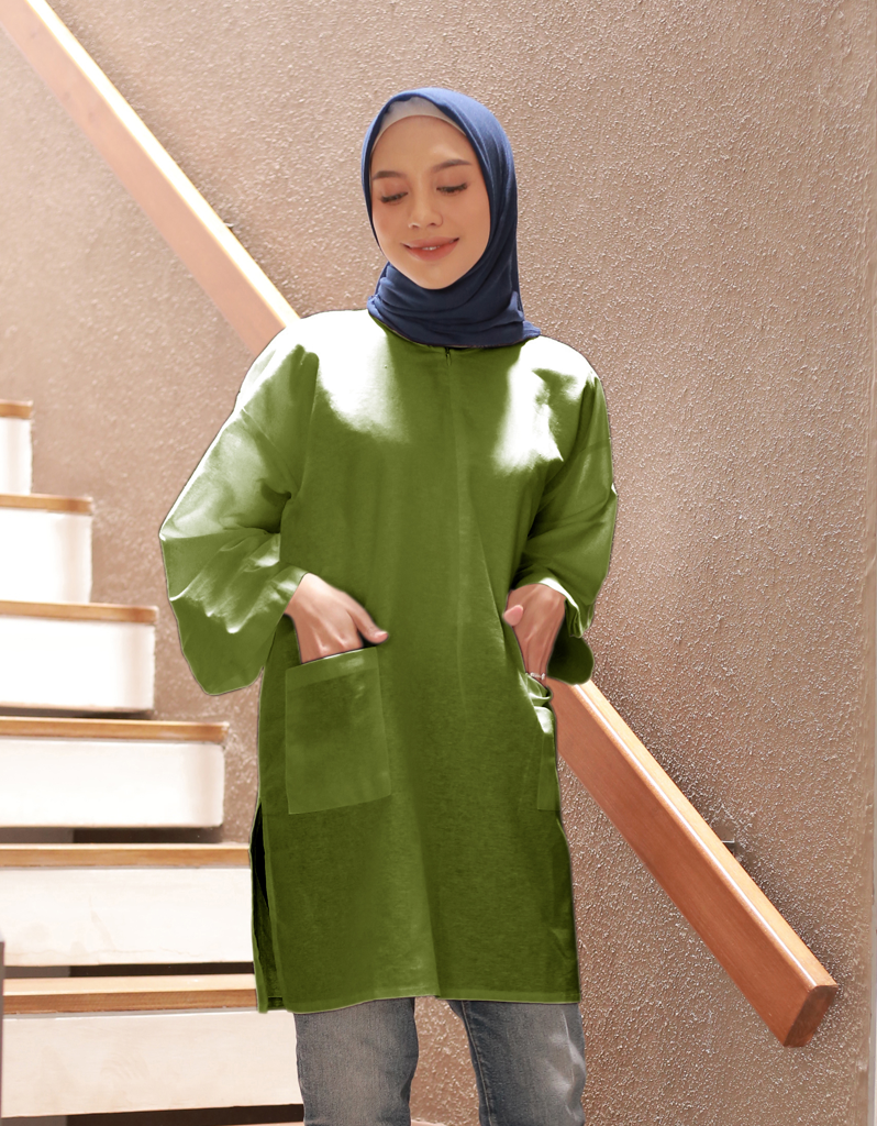 Santai Top in Grass Green