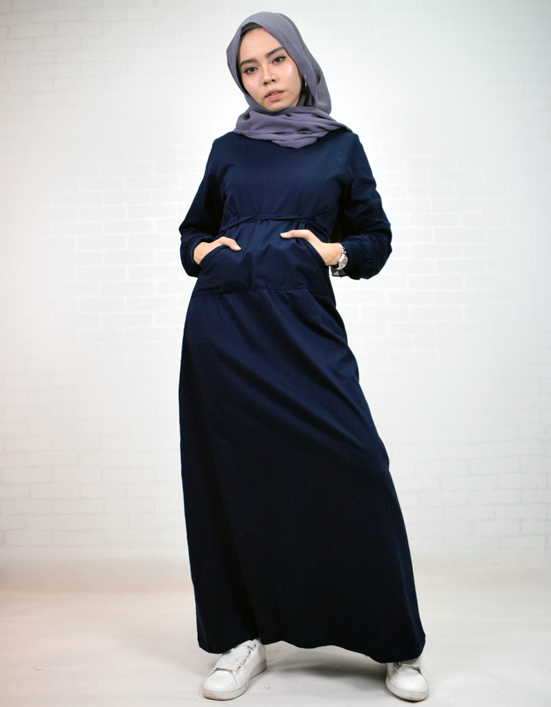 Sweatshirt Maxi Dress in Navy