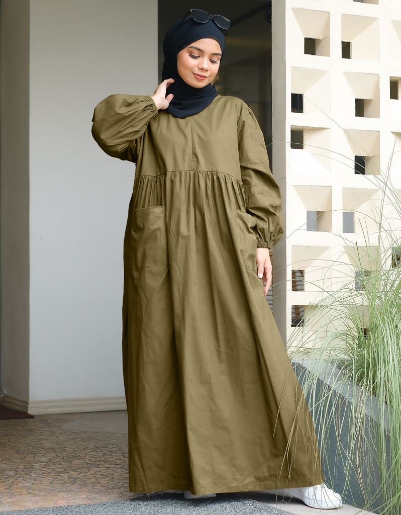VACAY Maxi Dress in Olive