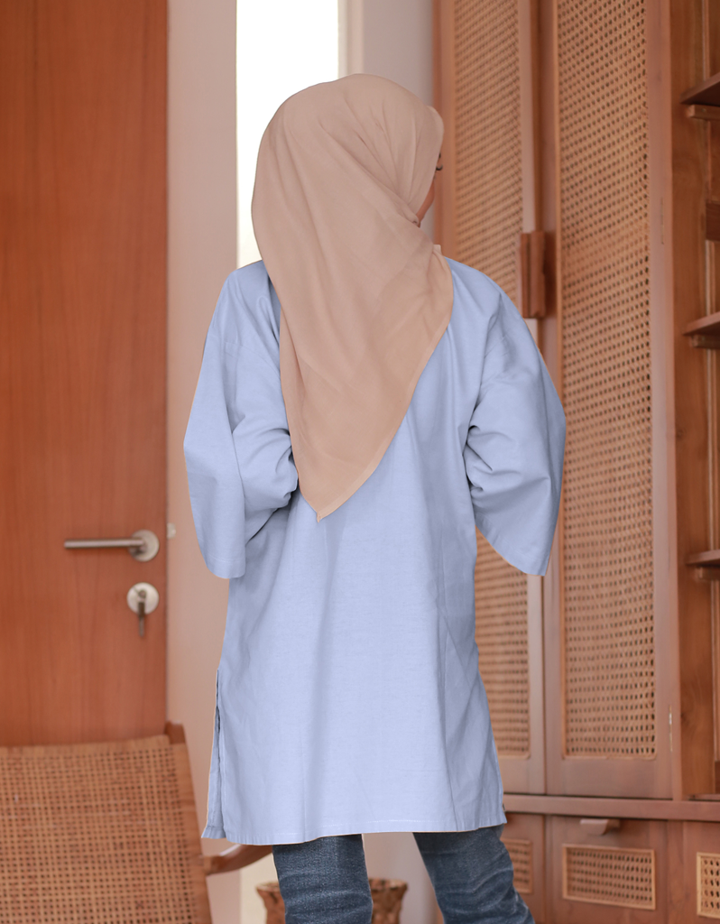 Santai Top in Crystal
