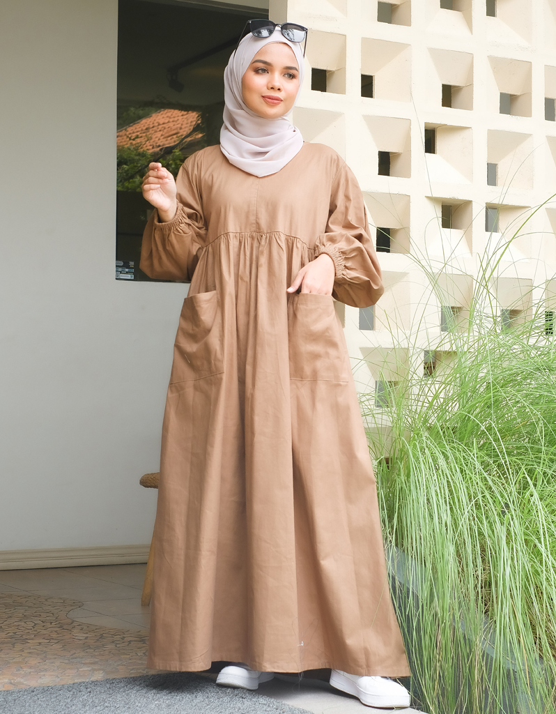 VACAY Maxi Dress in Khaki