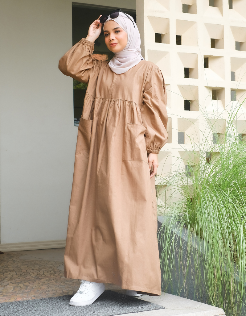 VACAY Maxi Dress in Khaki