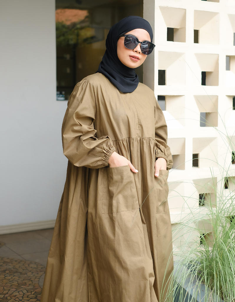 VACAY Maxi Dress in Olive