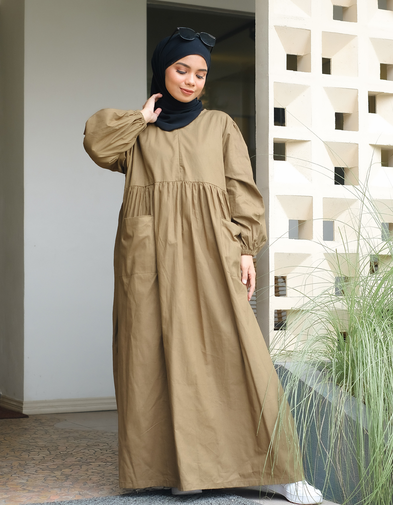 VACAY Maxi Dress in Olive