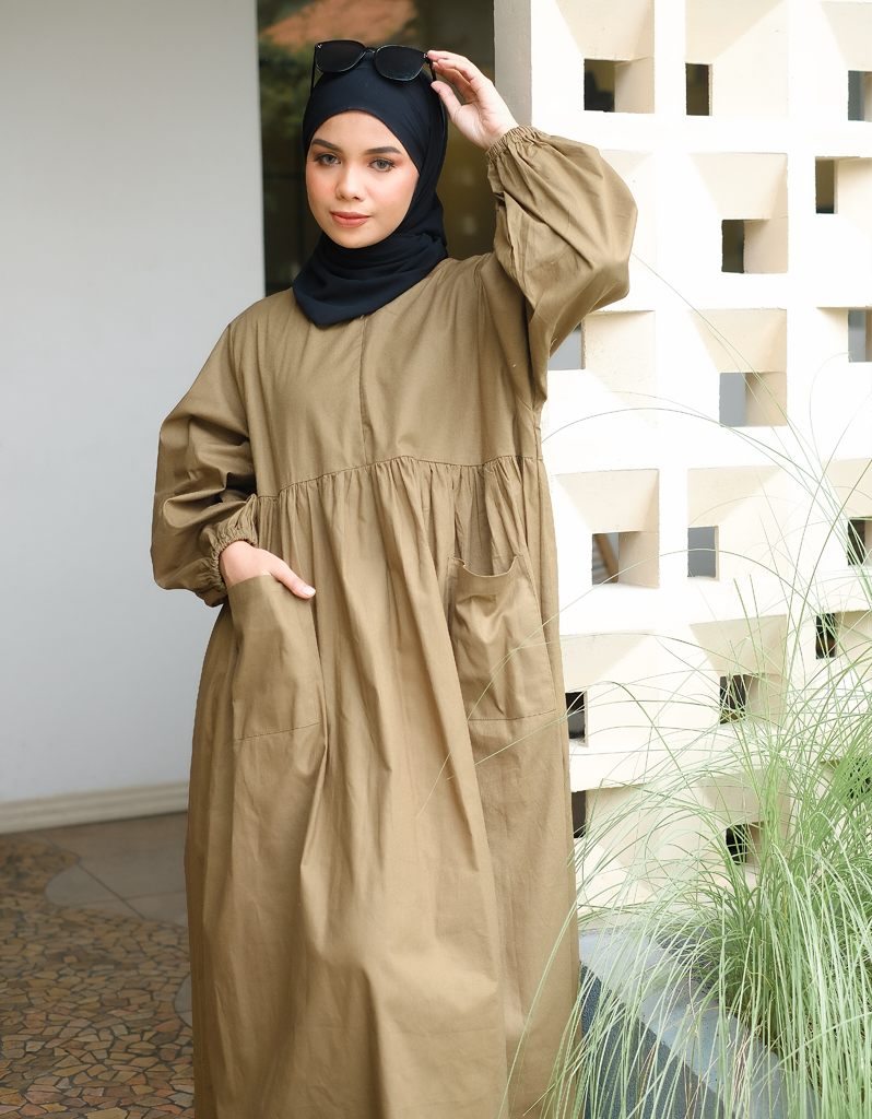 VACAY Maxi Dress in Olive