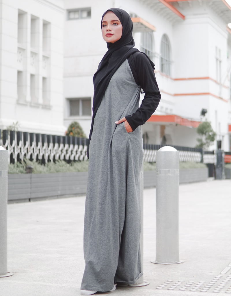 Raglan Maxi Dress in Dark Misty Grey/Black