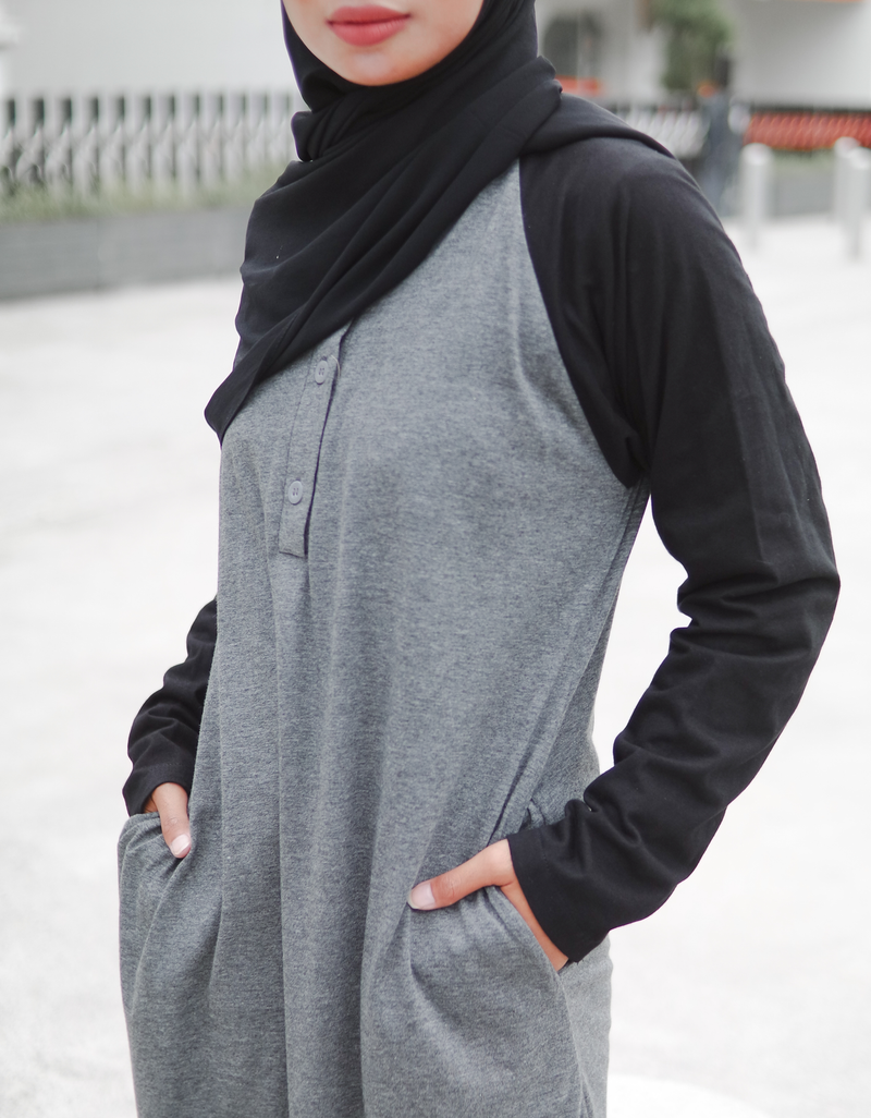 Raglan Maxi Dress in Dark Misty Grey/Black