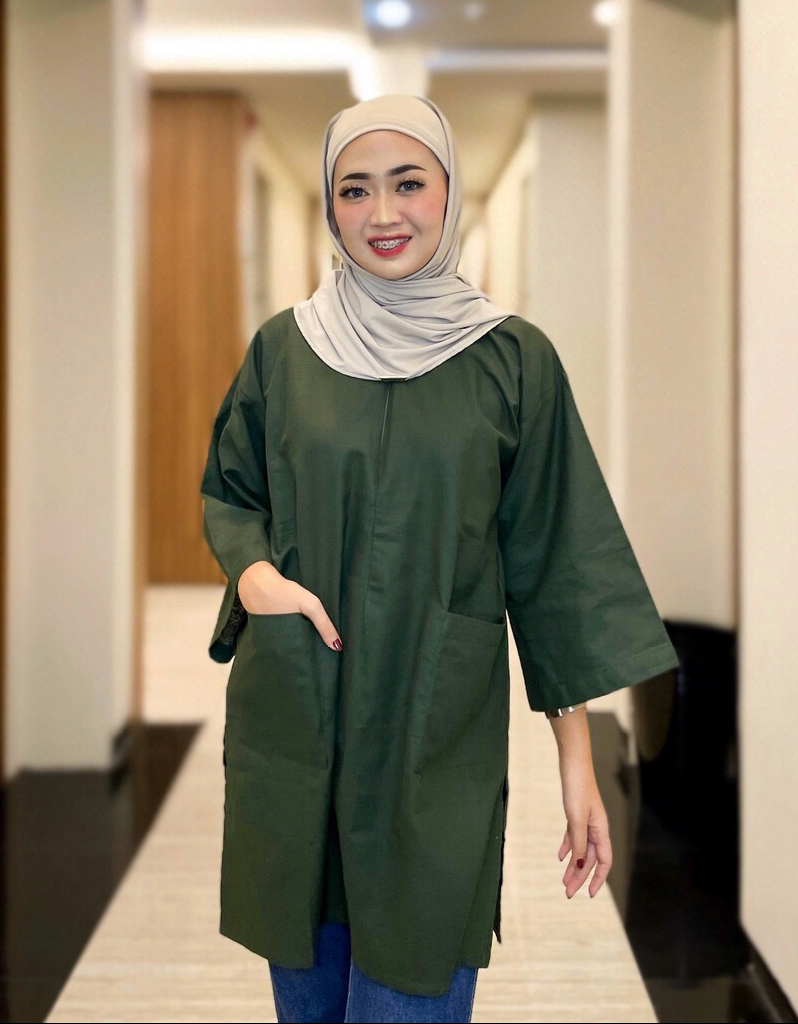 Santai Top in Army Green