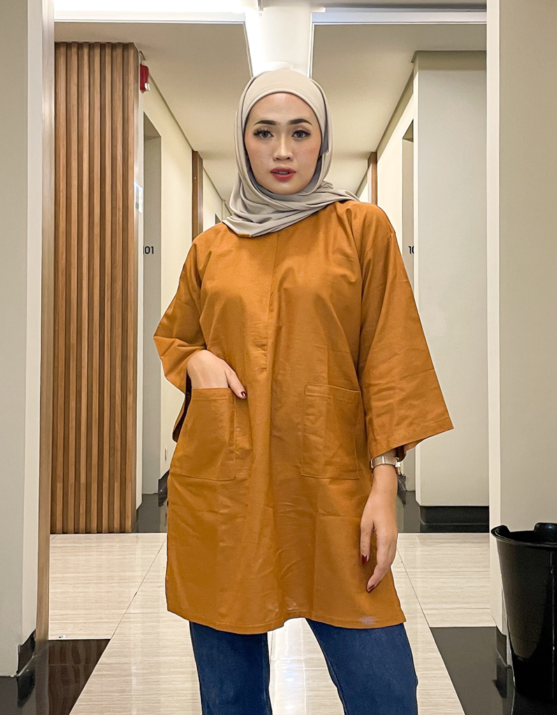 Santai Top in Saffron