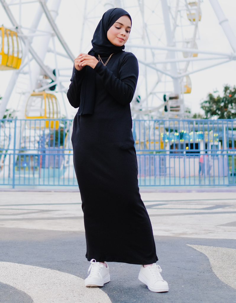 Ribbed Basic Maxi Dress in White