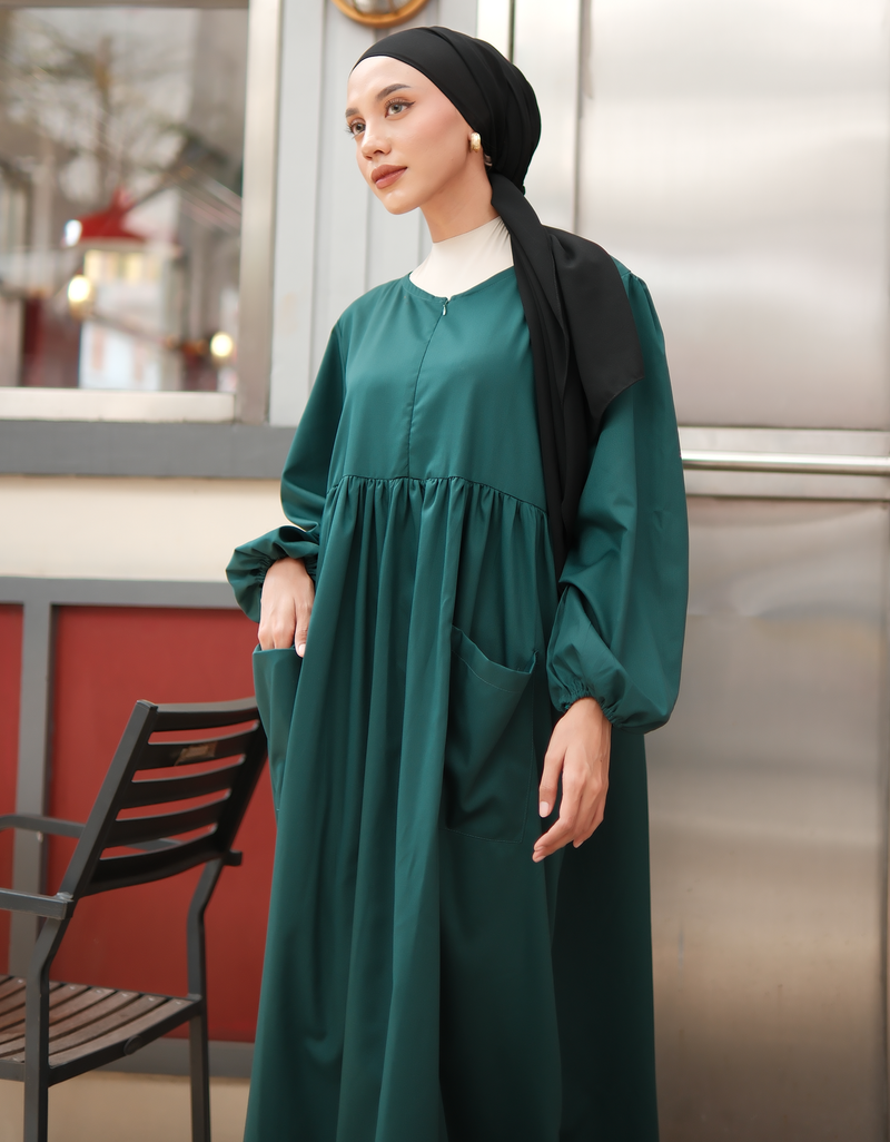 VACAY Maxi Dress in Emerald
