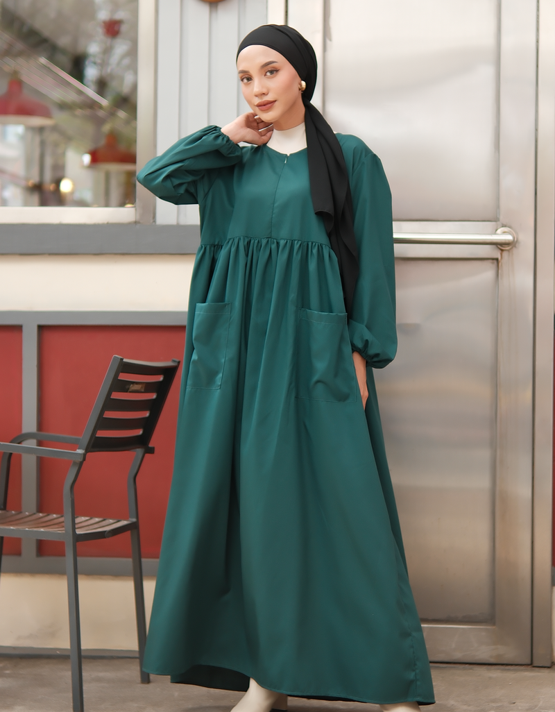 VACAY Maxi Dress in Emerald