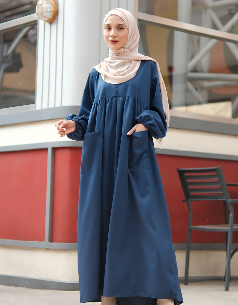 VACAY Maxi Dress in Navy