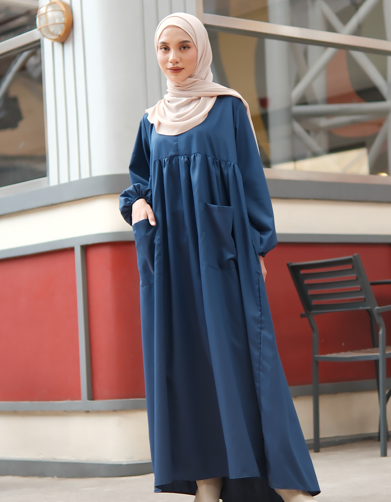 VACAY Maxi Dress in Navy