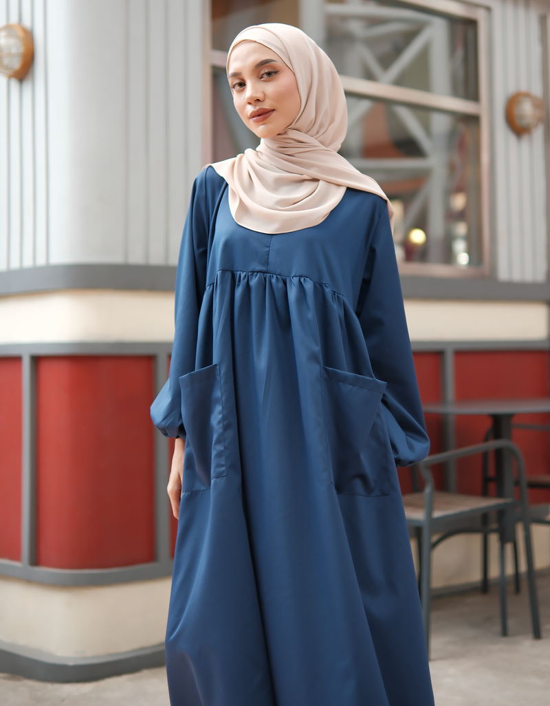 VACAY Maxi Dress in Navy