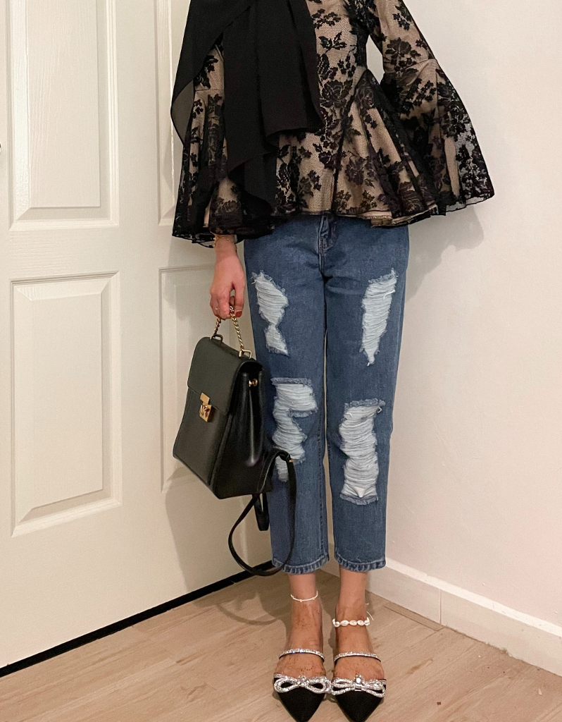 Fully-lined Ripped Jeans (Medium Blue)