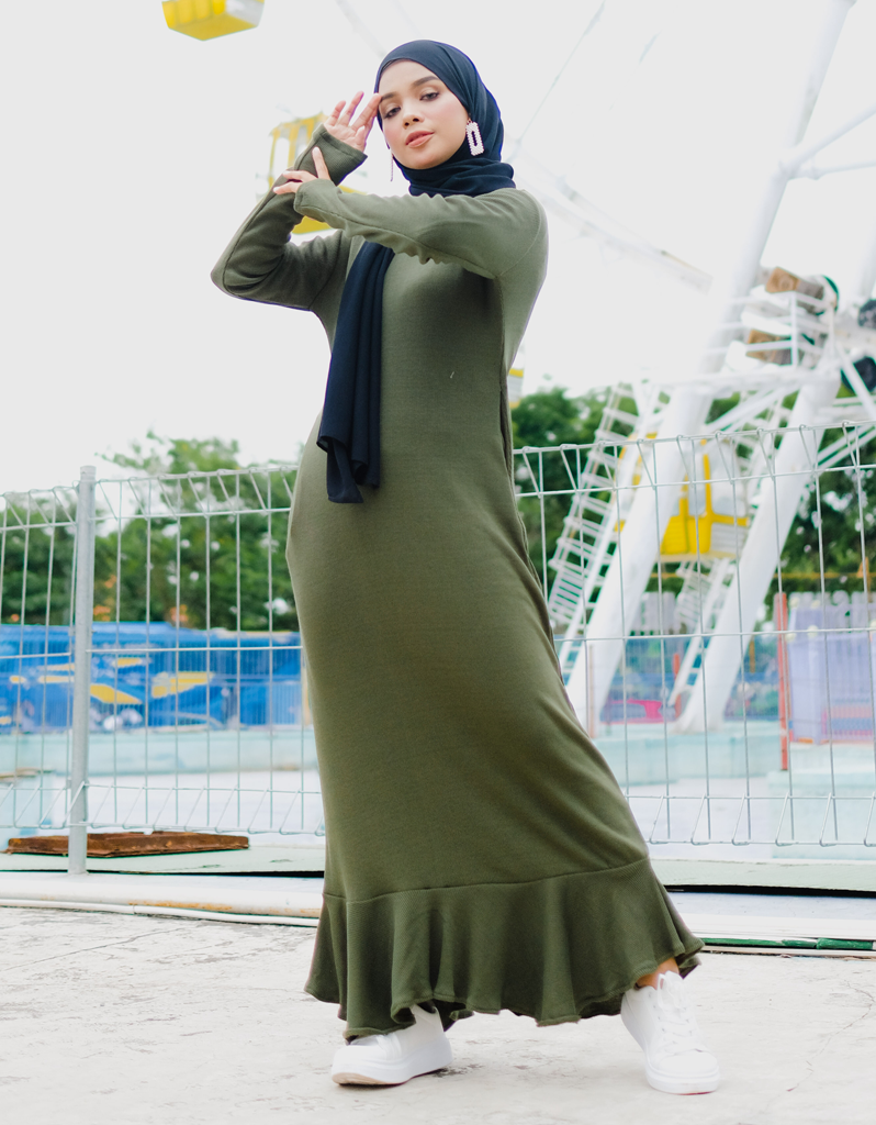 Ribbed Flounce Maxi Dress in Olive