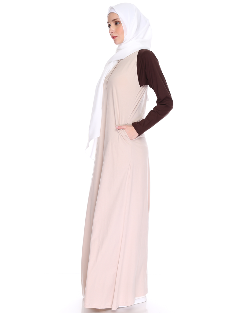 Raglan Maxi Dress in Cream/Brown