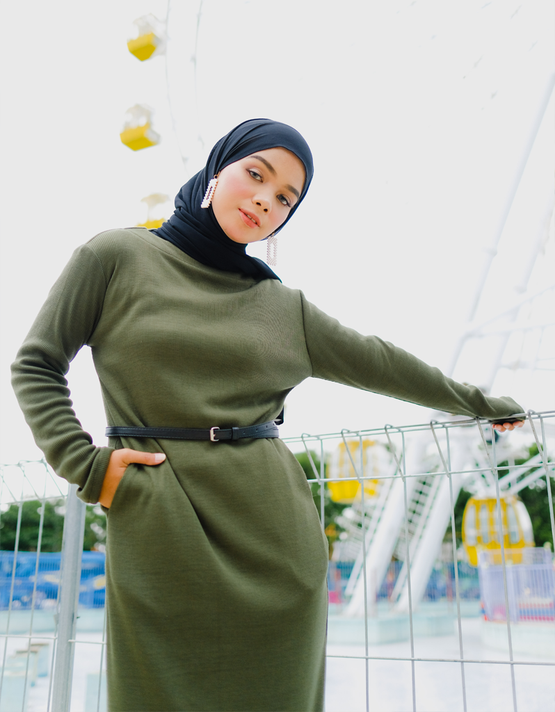 Ribbed Basic Maxi Dress in Olive