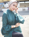 Bell-Sleeve High Low Shirt in Emerald Green