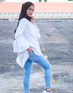 Bell-Sleeve High Low Shirt in White